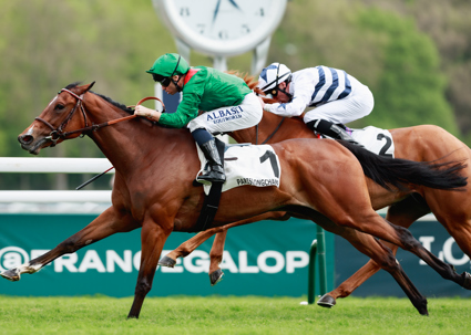 Successful Classic trials day at ParisLongchamp