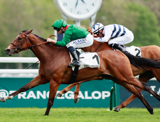 Successful Classic trials day at ParisLongchamp